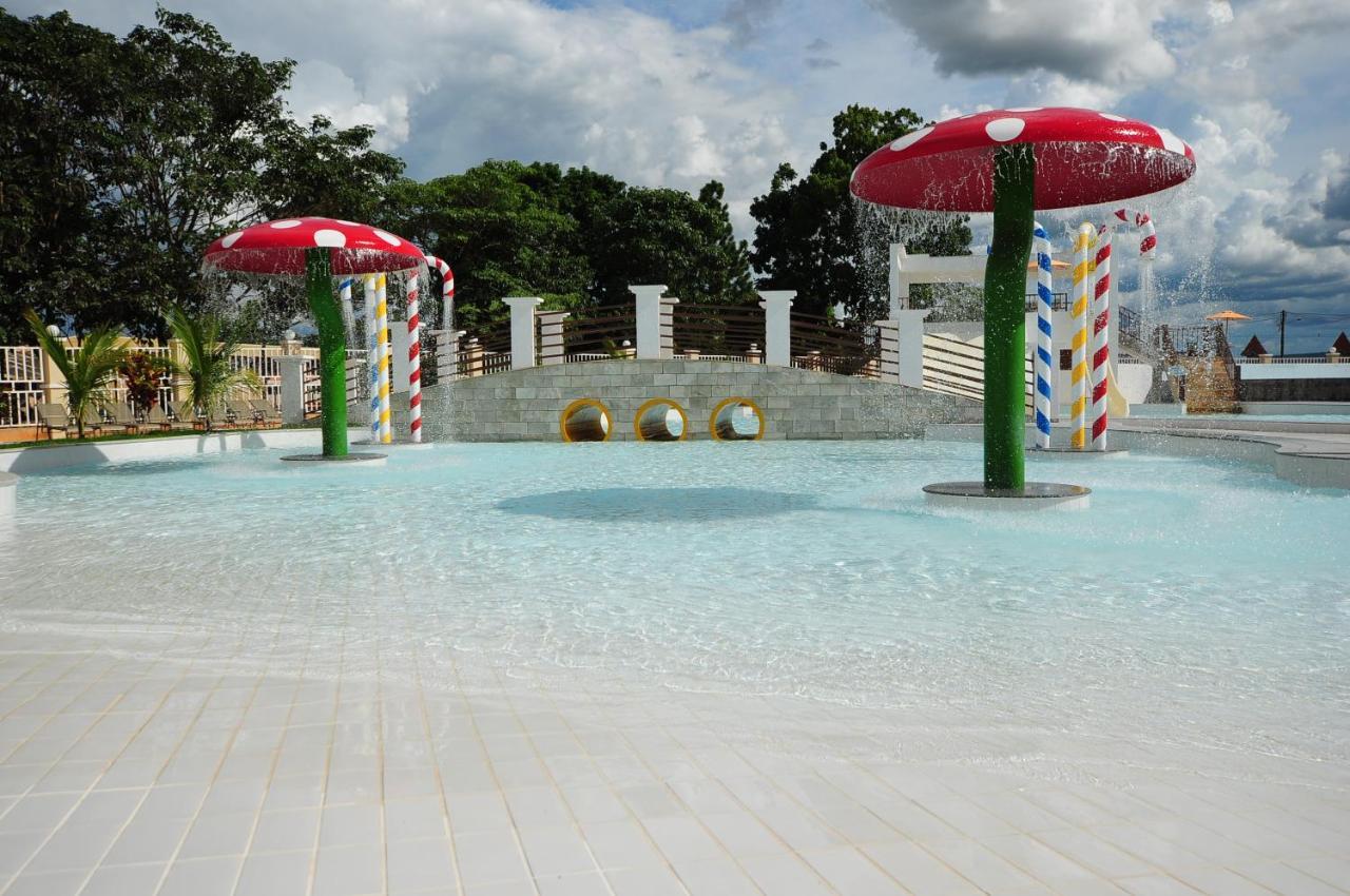 Lacqua Diroma Hotel Com Parque Aquatico 24 Horas Калдас-Новас Экстерьер фото